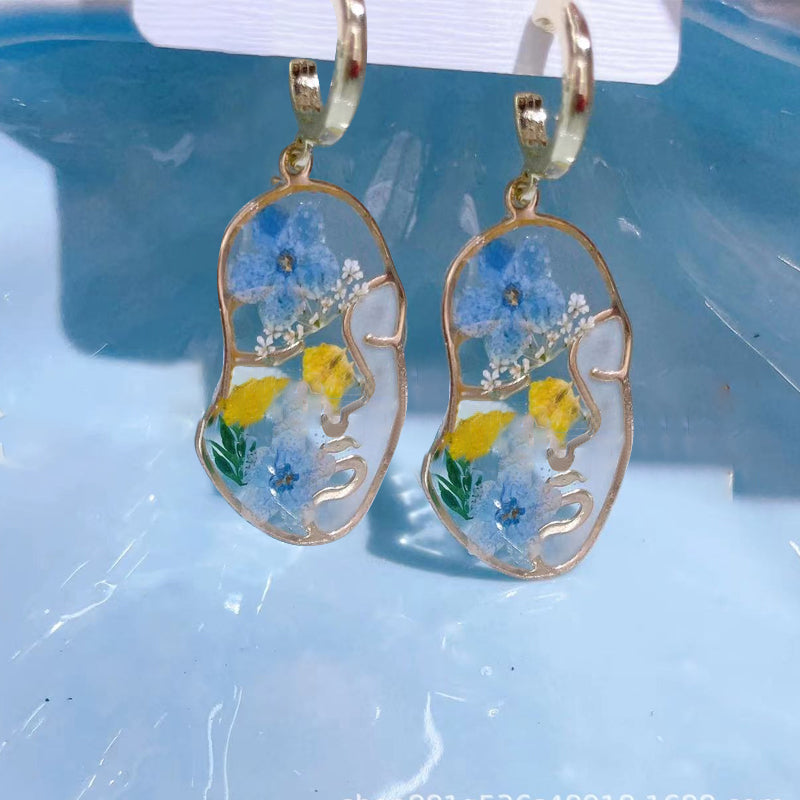 Pressed Flower Earrings - Abstract Face Forget Me Not Flower