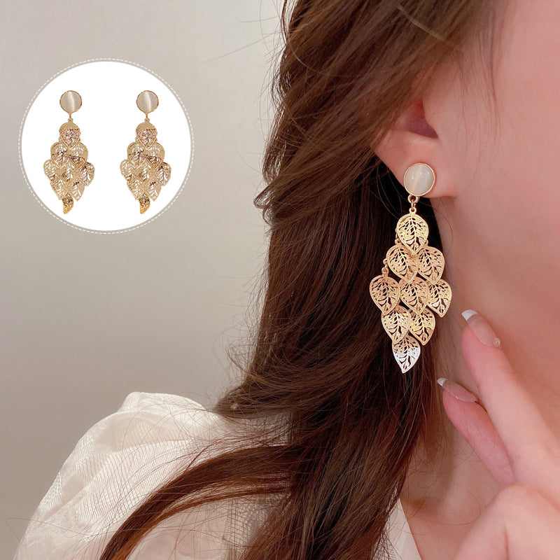 Diamond Leaf Openwork Earrings